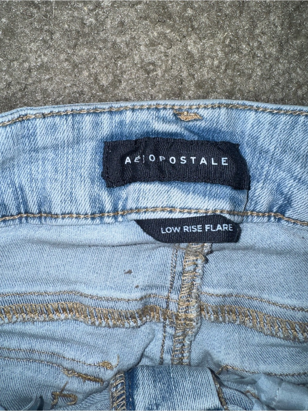 Aeropostale Light Blue low rise Flared Jeans Raw Hem (altered) 4 short - Picture 5 of 15